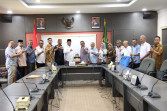 Ketua DPRD Kota Batam Terima Kunjungan Pansus LKPj Kabupaten Tanah Datar