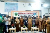 Program Pendidikan dan Seragam Gratis Ciptakan Generasi Unggul di Pasaman