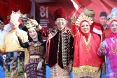 Pawai Pembangunan dan Budaya Nusantara Meriahkan HUT RI di Batam
