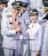 Dilantik Presiden di Istana, Amsakar- Li Claudia Resmi Jabat Walikota dan Walikota Batam