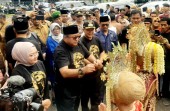 Rano Karno Pulang Kampuang ke Pasaman, Disambut Warga dengan Meriah
