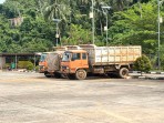 Tak Miliki Surat Kendaraan, Tiga Dum Truck Gagal Berangkat dari Palmatak ke Tanjung Uban