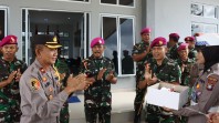 Polres Lingga Beri Kejutan di HUT ke-79 Korps Marinir